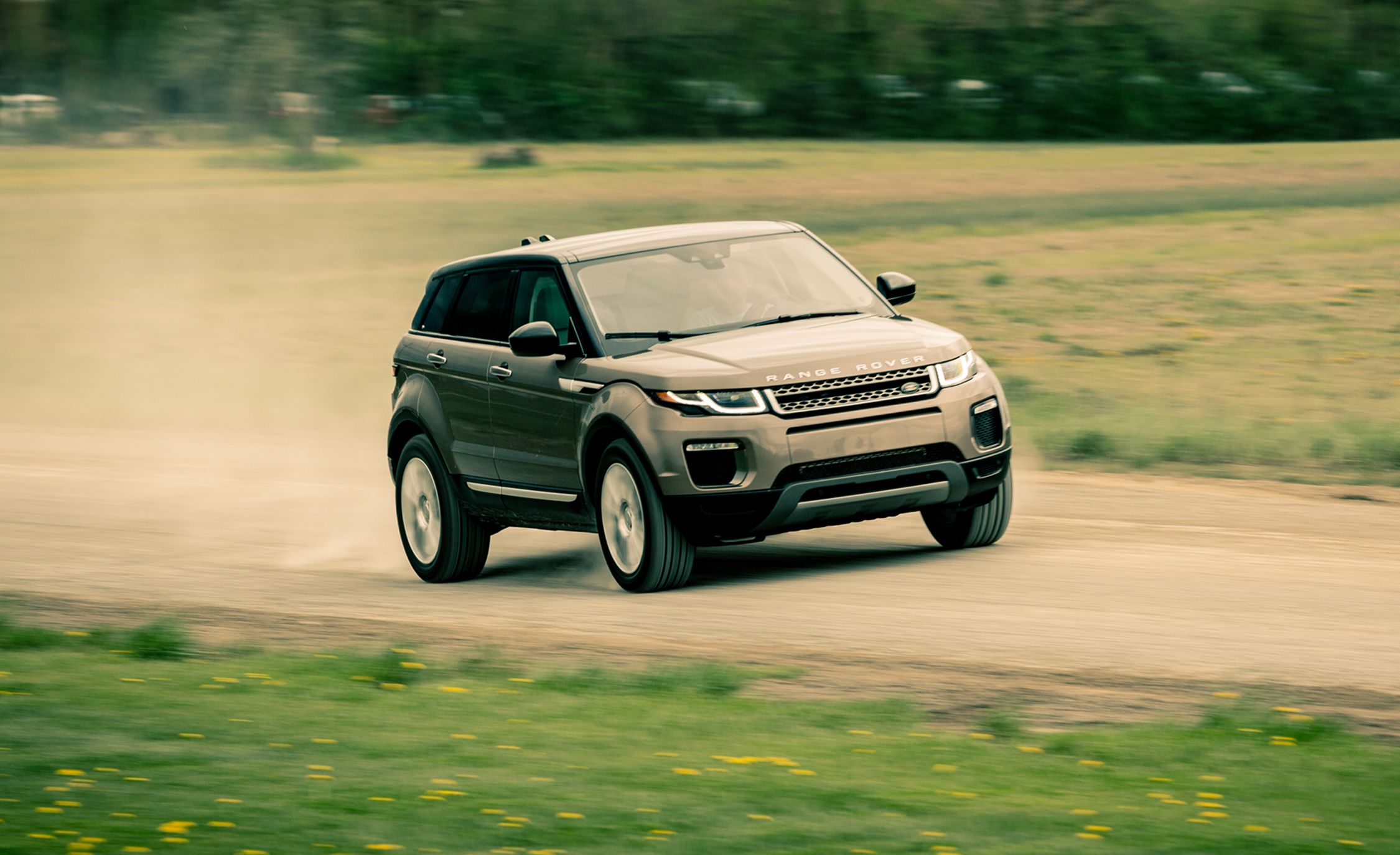 Review 2017 Range Rover Evoque HSE Dynamic  Canadian Auto Review